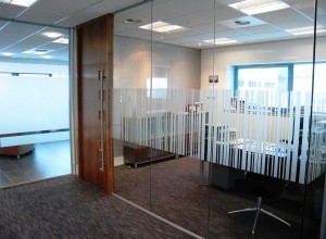 Frameless Office Partitioning