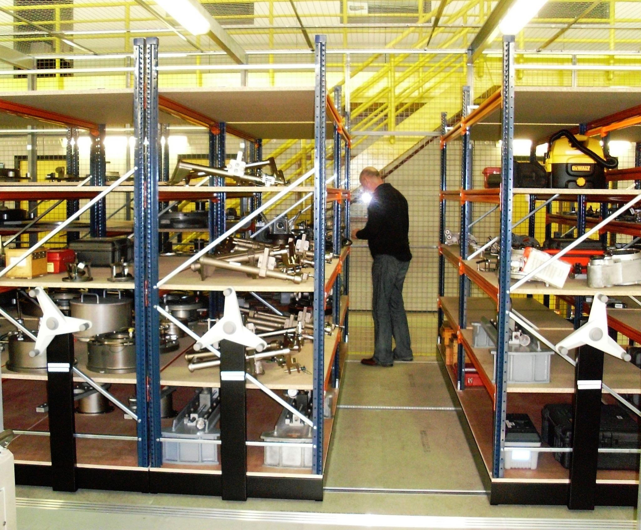 Warehouse Mobile Shelving